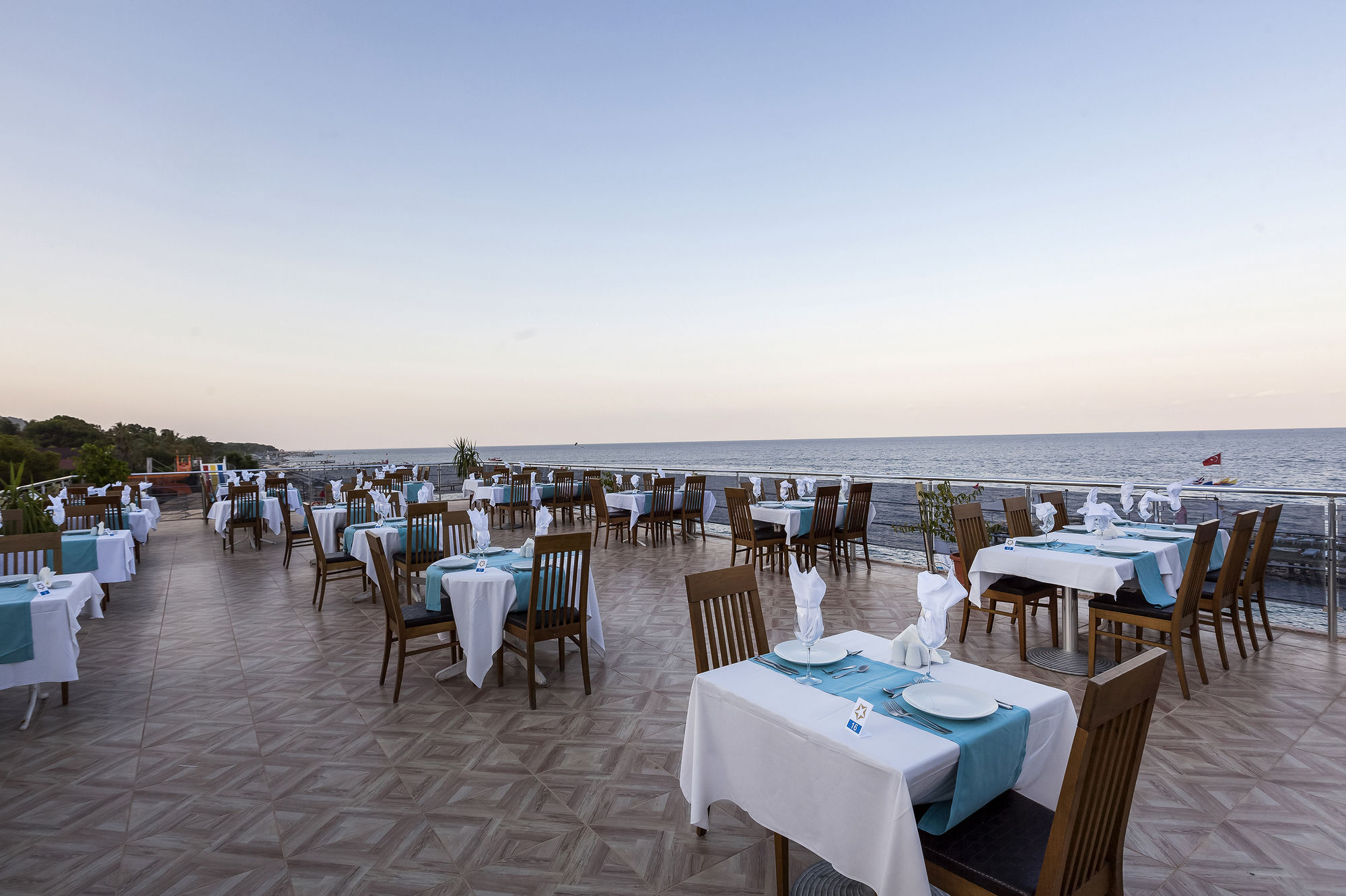 La Mer Hotel 高纳克 外观 照片