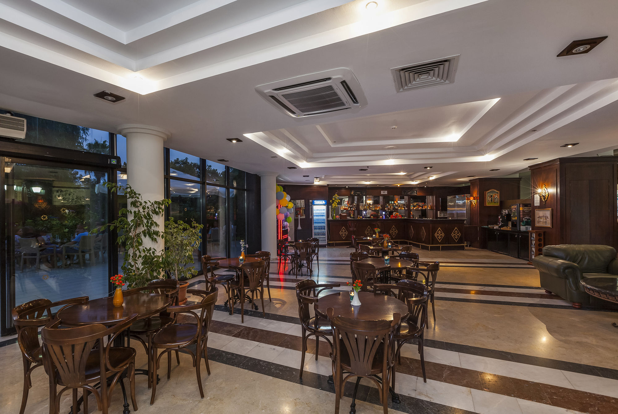La Mer Hotel 高纳克 外观 照片